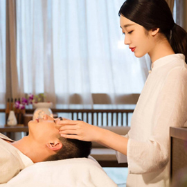 济南YanYan养生馆秉持“客户至上”的服务理念